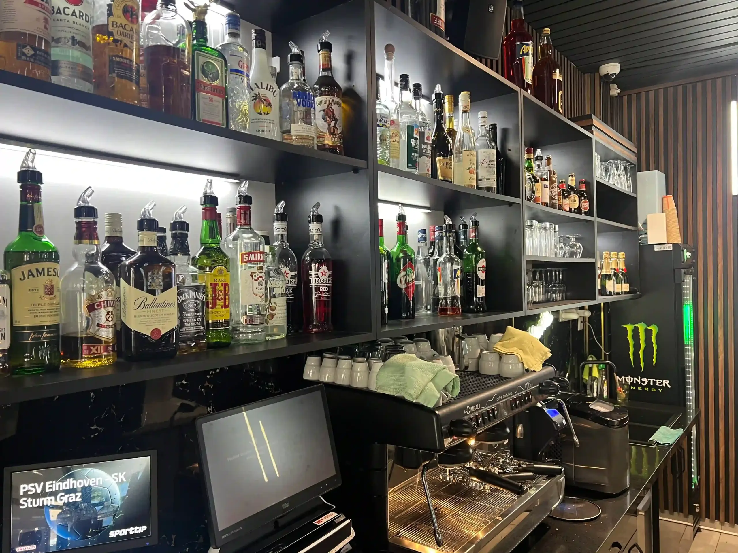 joshi_alcool