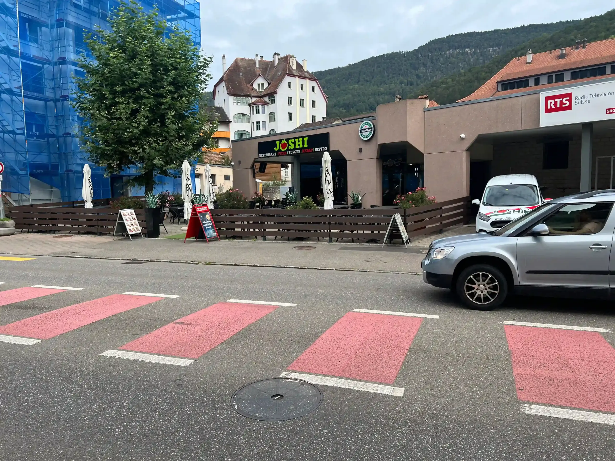 joshi_pizza_moutier